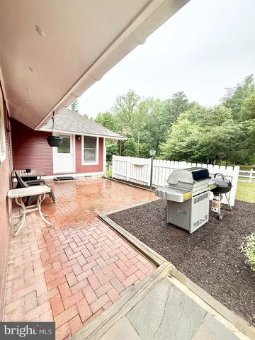 10620 BELMONT BLVD, Lorton, VA 22079
