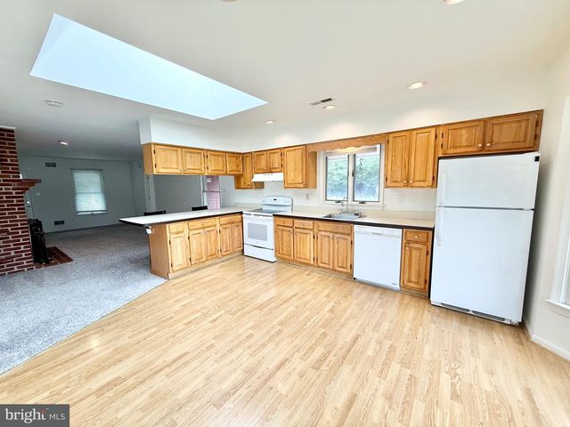 10620 BELMONT BLVD, Lorton, VA 22079