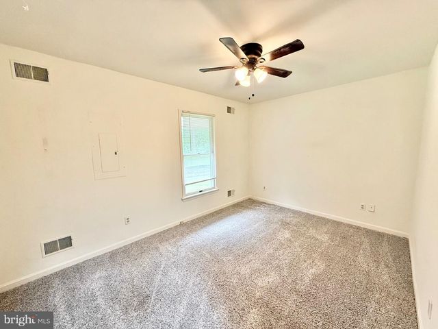 10620 BELMONT BLVD, Lorton, VA 22079