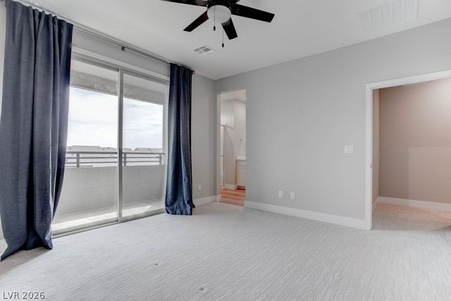 646 Infinity Ridge Street, Las Vegas, NV 89138