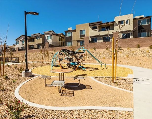 646 Infinity Ridge Street, Las Vegas, NV 89138