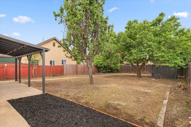 741 S Oro Ave, Stockton, CA 95215