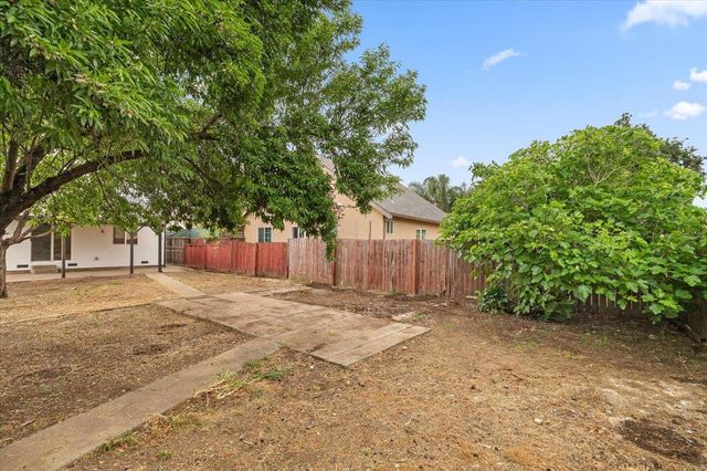 741 S Oro Ave, Stockton, CA 95215