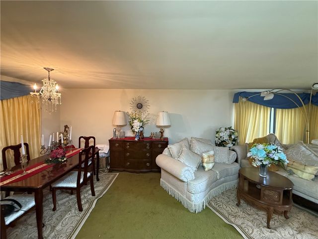 1938 Glencrest Dr, Monroeville, PA 15146