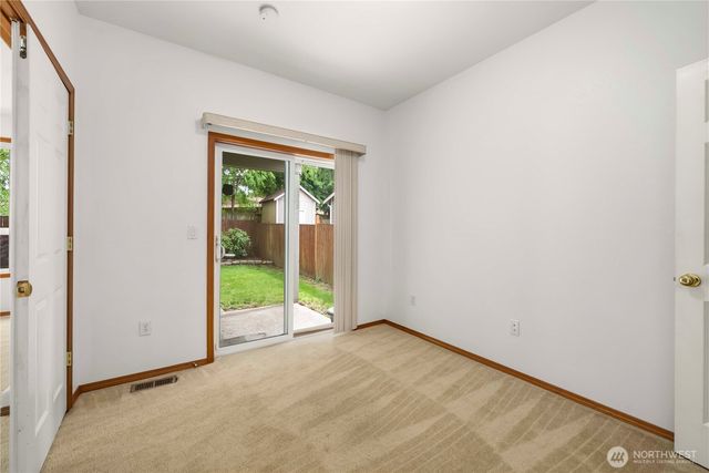 27116 117th Place SE, Kent, WA 98030