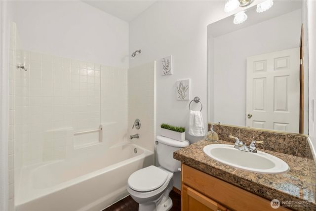 27116 117th Place SE, Kent, WA 98030
