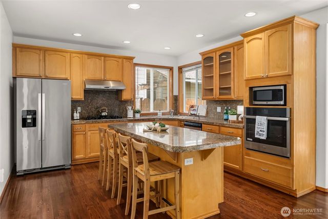 27116 117th Place SE, Kent, WA 98030