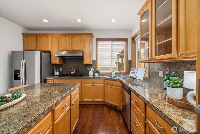 27116 117th Place SE, Kent, WA 98030