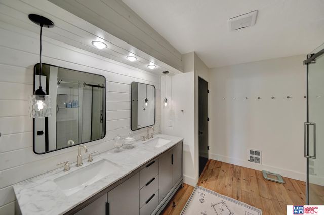 209 N Maloney Drive, North Platte, NE 69101