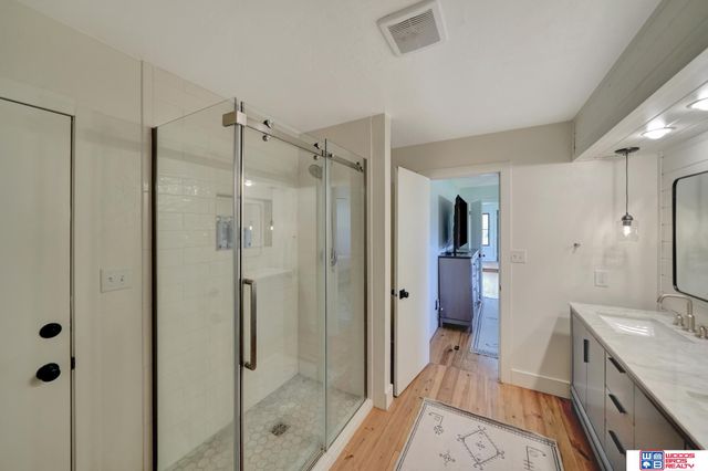 209 N Maloney Drive, North Platte, NE 69101