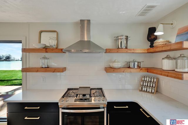 209 N Maloney Drive, North Platte, NE 69101