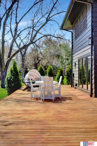 209 N Maloney Drive, North Platte, NE 69101