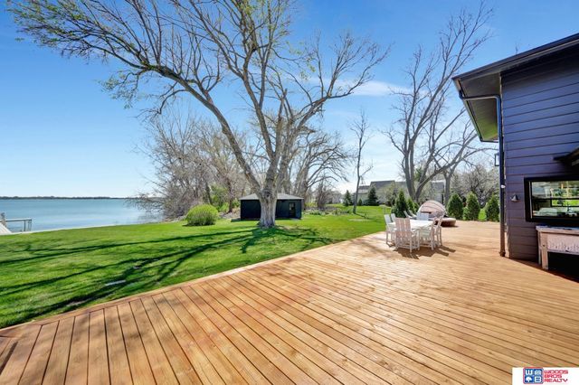 209 N Maloney Drive, North Platte, NE 69101