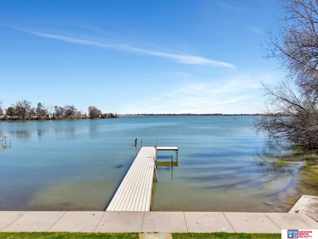 209 N Maloney Drive, North Platte, NE 69101