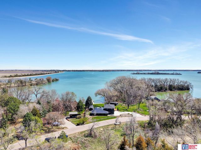 209 N Maloney Drive, North Platte, NE 69101