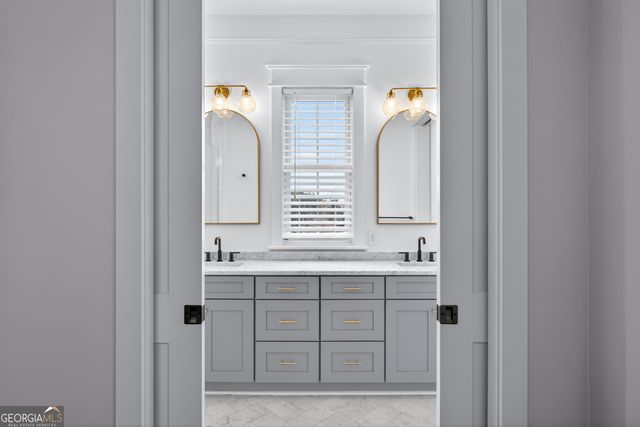 551 E Gwinnett Street, Savannah, GA 31401