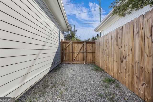 551 E Gwinnett Street, Savannah, GA 31401