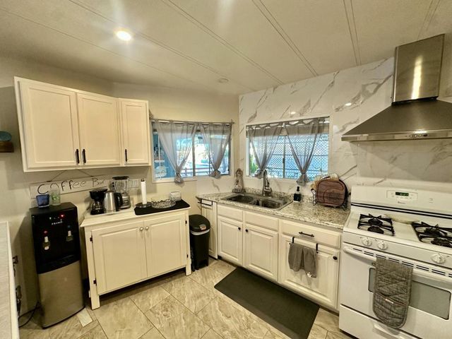 69530 Dillon Road 6a, Desert Hot Springs, CA 92241