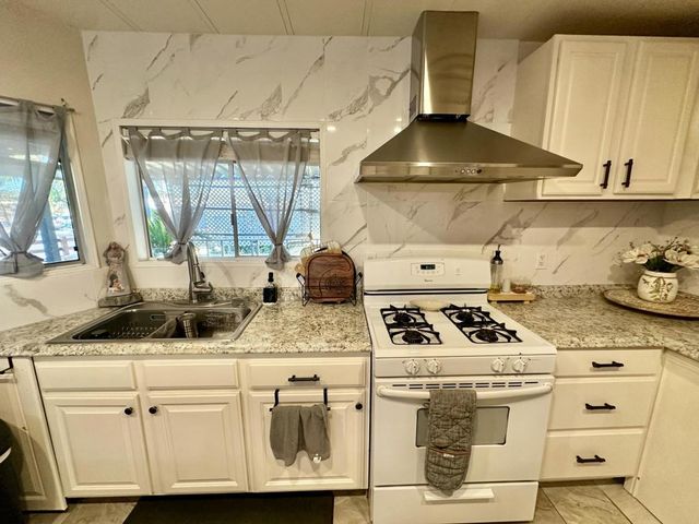 69530 Dillon Road 6a, Desert Hot Springs, CA 92241