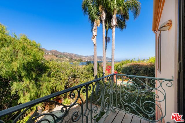 23351 Malibu Colony Road 108a, Malibu, CA 90265