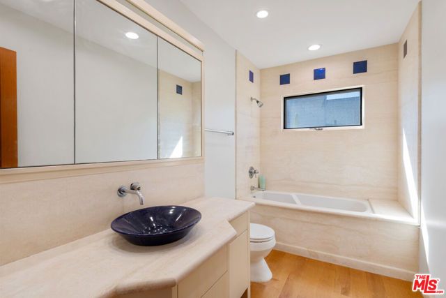 23351 Malibu Colony Road 108a, Malibu, CA 90265