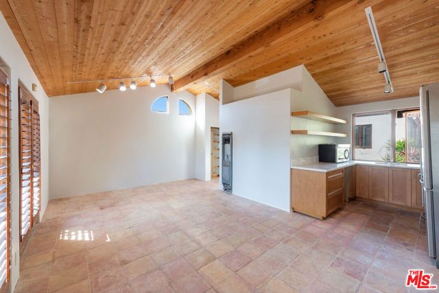 23351 Malibu Colony Road 108a, Malibu, CA 90265