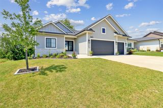 2610 Adobe Drive, Waukee, IA 50263
