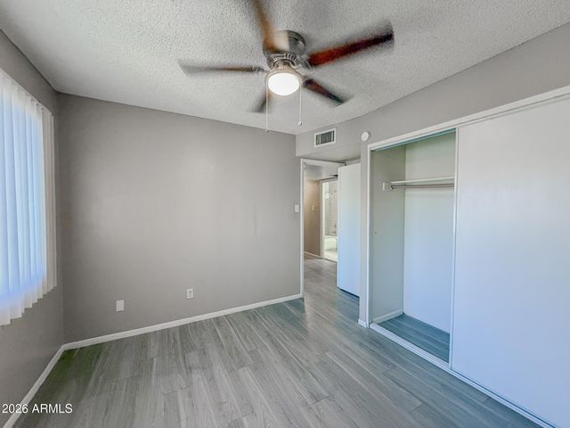 3955 W WONDERVIEW Road, Phoenix, AZ 85019
