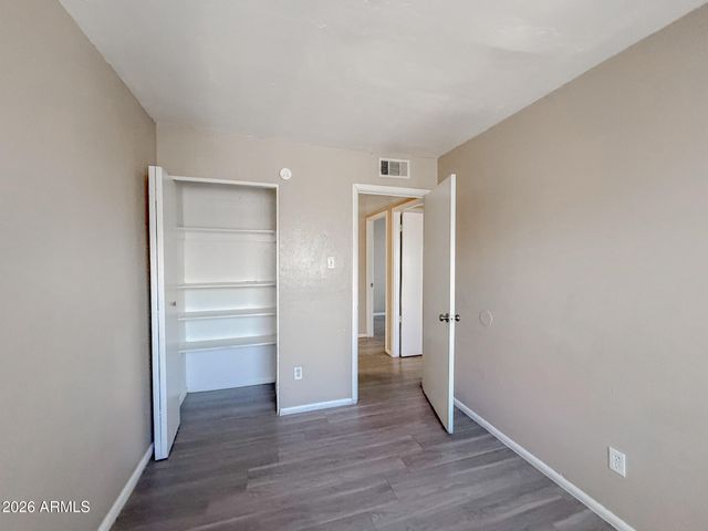 3955 W WONDERVIEW Road, Phoenix, AZ 85019