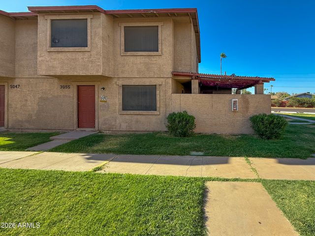 3955 W WONDERVIEW Road, Phoenix, AZ 85019