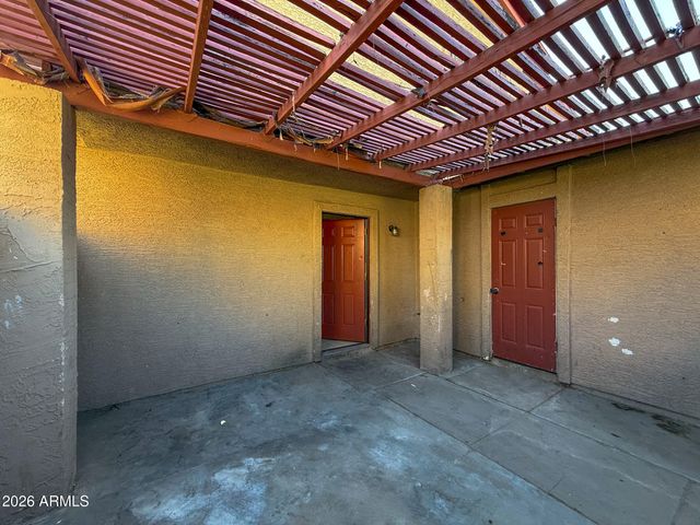3955 W WONDERVIEW Road, Phoenix, AZ 85019
