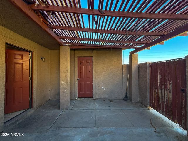 3955 W WONDERVIEW Road, Phoenix, AZ 85019