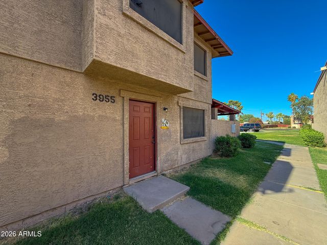 3955 W WONDERVIEW Road, Phoenix, AZ 85019