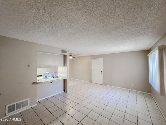 3955 W WONDERVIEW Road, Phoenix, AZ 85019