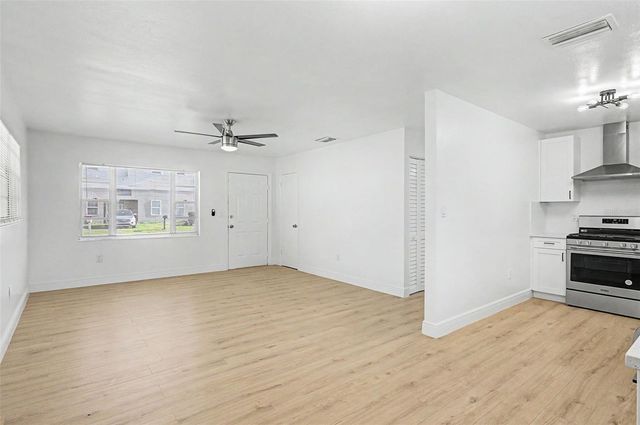 1807 E OHIO STREET, Plant City, FL 33563