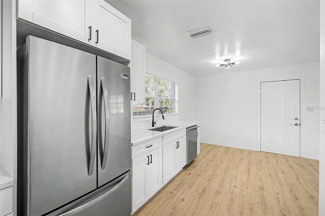 1807 E OHIO STREET, Plant City, FL 33563