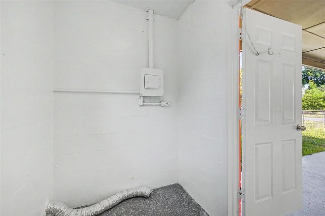 1807 E OHIO STREET, Plant City, FL 33563