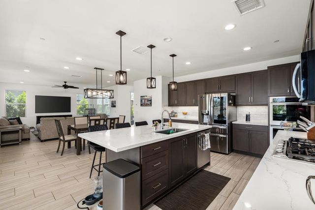 74246 Royce Drive, Palm Desert, CA 92211
