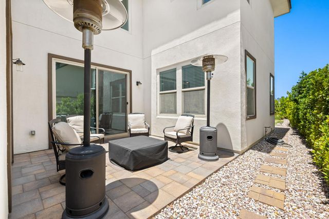 74246 Royce Drive, Palm Desert, CA 92211
