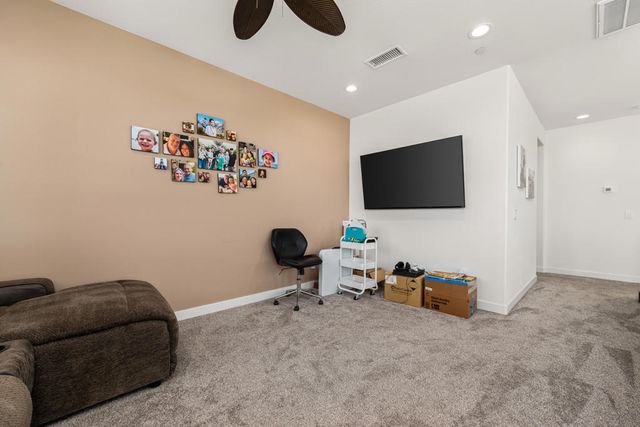 74246 Royce Drive, Palm Desert, CA 92211