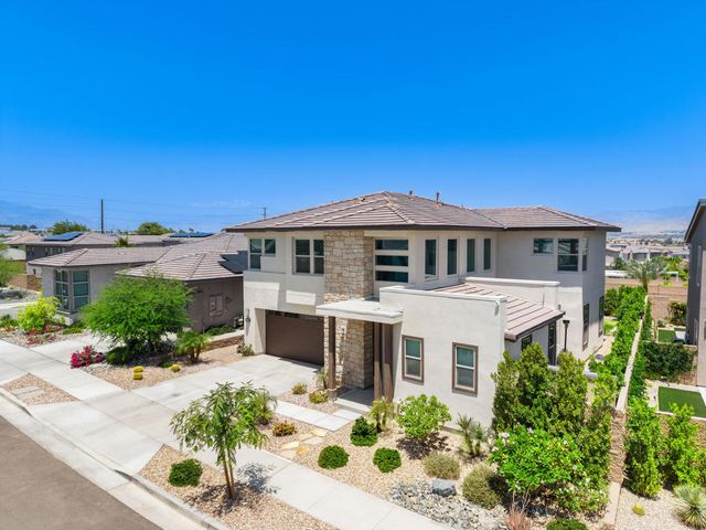 74246 Royce Drive, Palm Desert, CA 92211