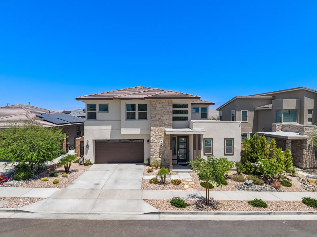 74246 Royce Drive, Palm Desert, CA 92211
