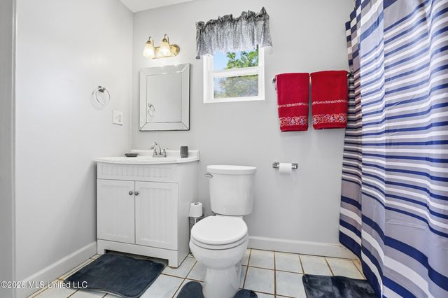5057 Elbrus Street, Bay Saint Louis, MS 39520
