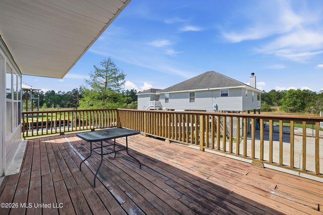 5057 Elbrus Street, Bay Saint Louis, MS 39520