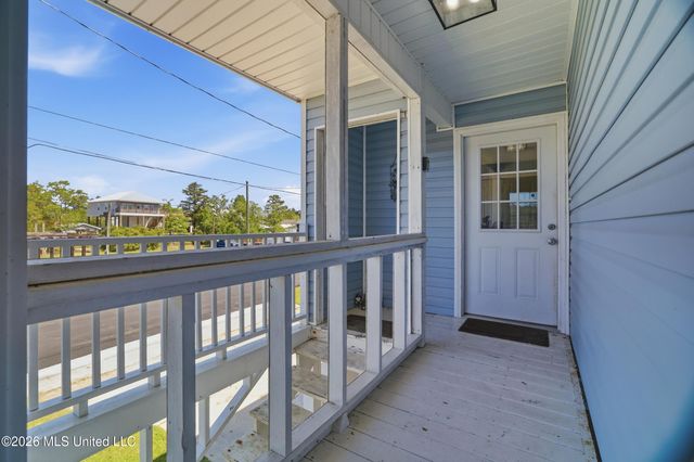 5057 Elbrus Street, Bay Saint Louis, MS 39520