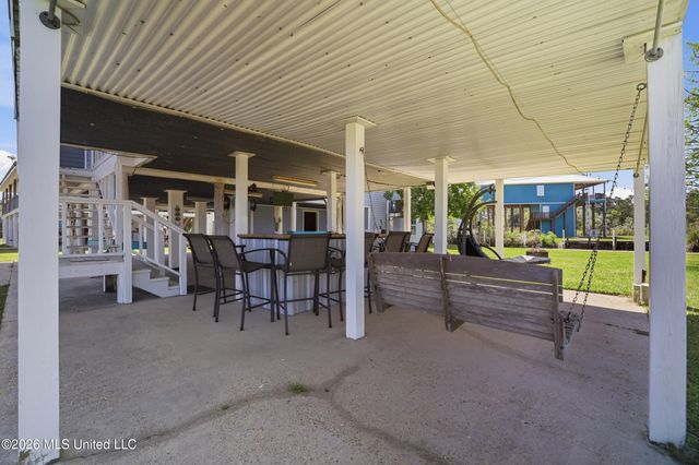 5057 Elbrus Street, Bay Saint Louis, MS 39520