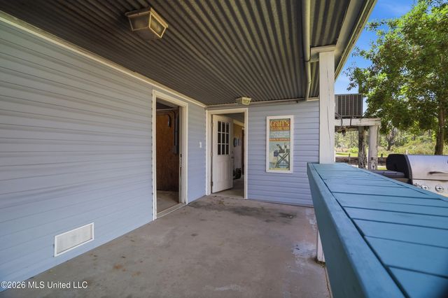 5057 Elbrus Street, Bay Saint Louis, MS 39520