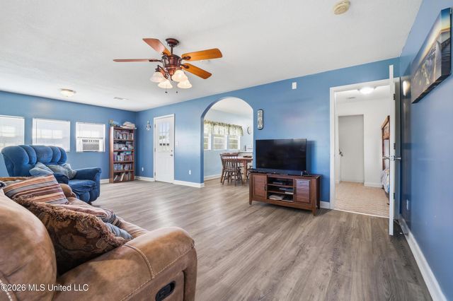 5057 Elbrus Street, Bay Saint Louis, MS 39520