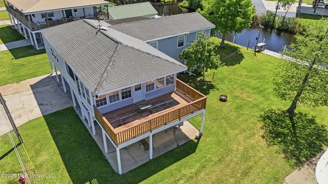 5057 Elbrus Street, Bay Saint Louis, MS 39520