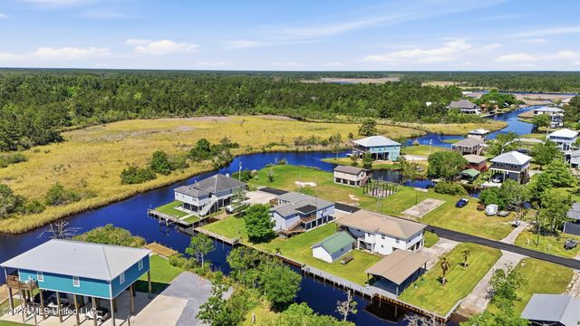 5057 Elbrus Street, Bay Saint Louis, MS 39520